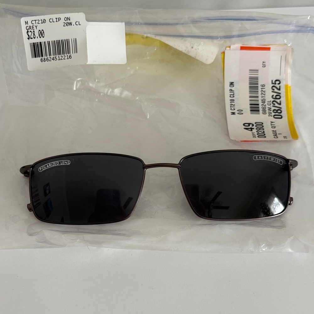 Men's EasyTwist CT210 20 Clip-On Sunglasses gray silver black